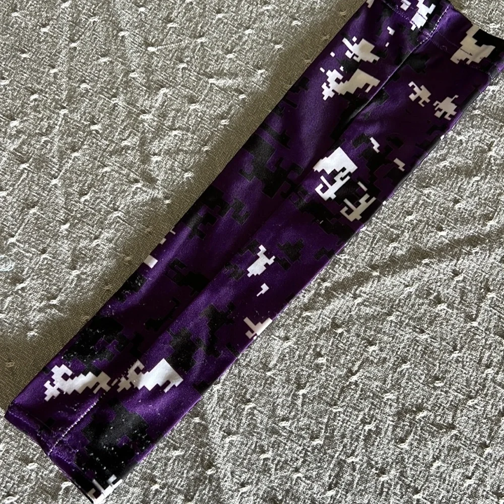 Baseball arm sleeve - Picture 2 of 2